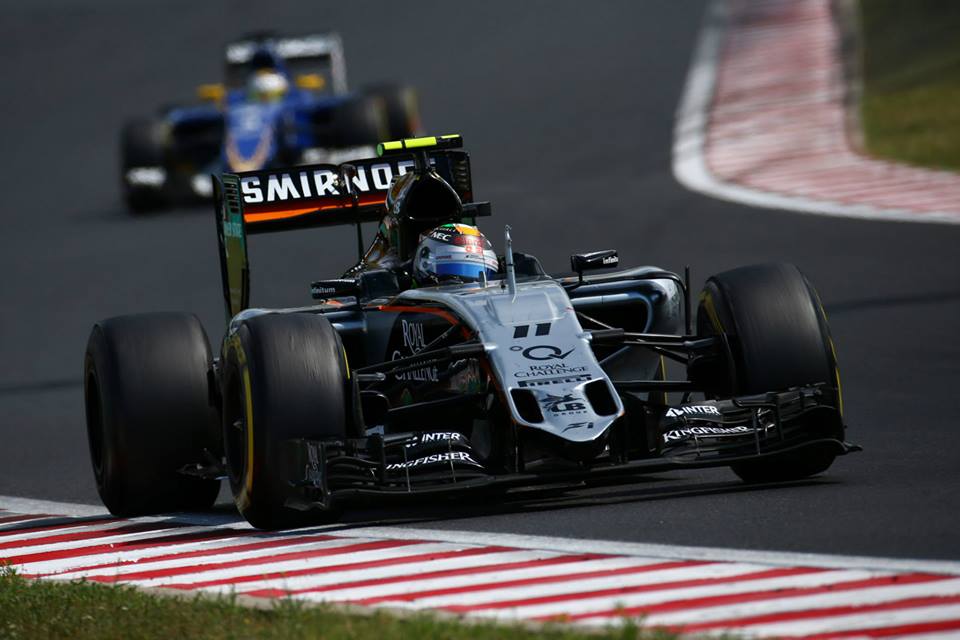 Checo Pérez abandona en el Gran Premio de Hungría
