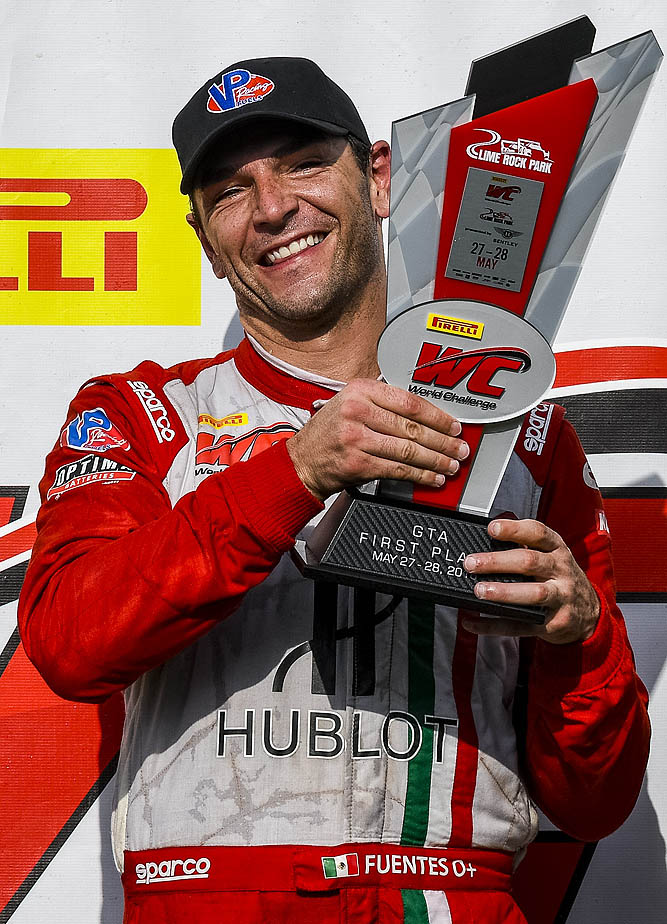 Martín Fuentes gana el round 11 del Pirelli World Challenge 2016