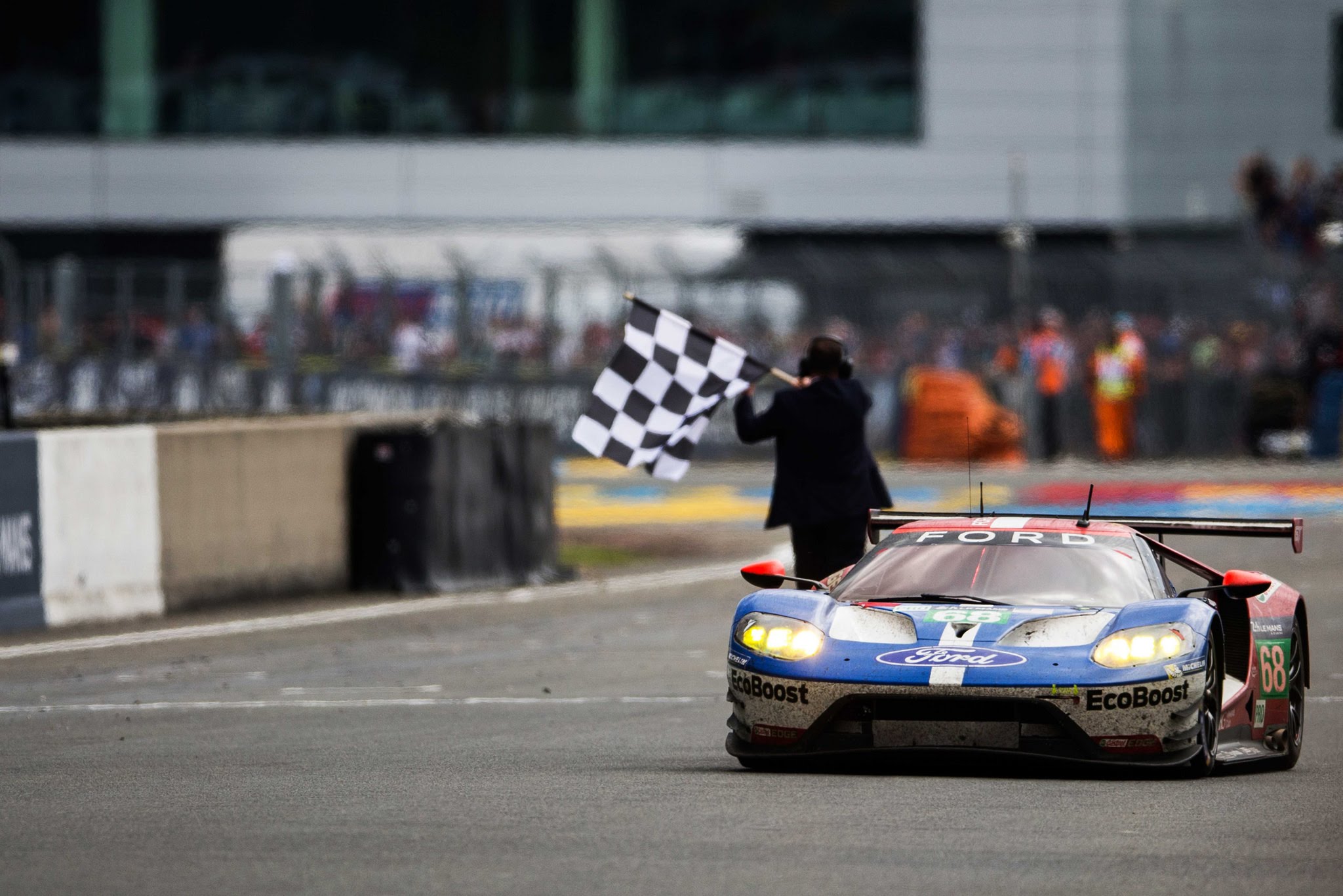 VIDEO: Declaraciones del equipo FORD GT de la victoria en las 24 horas de Le Mans en la GTE Pro