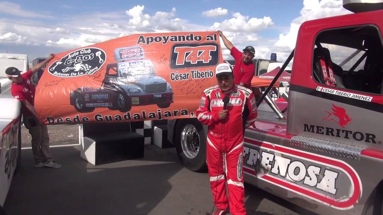 VIDEO: T44 Difrenosa Freigthliner 5ª fecha Tractocamiones 2016 Óvalo Aguascalientes