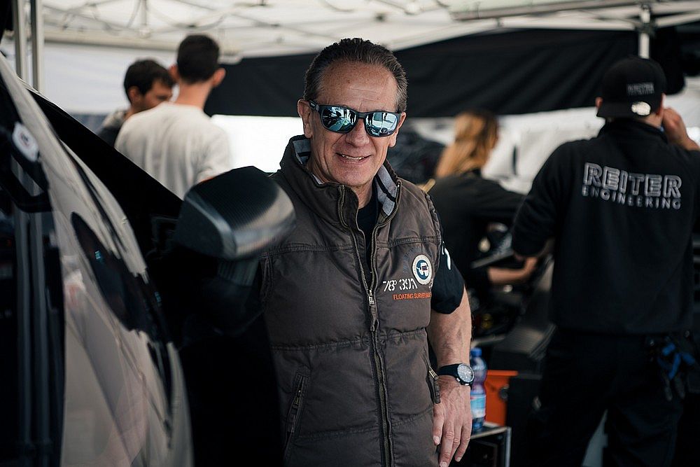 La leyenda Johnny Cecotto vuelve a competir en Nurburgring