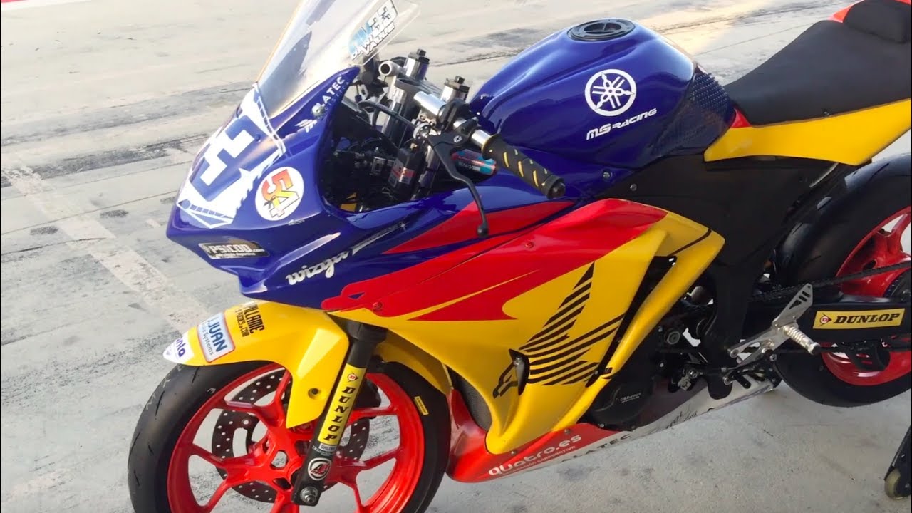 VIDEO: Una moto del World SuperSport 300