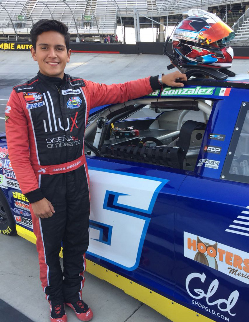 Contacto impide a Juan Manuel González terminar segunda fecha de NASCAR K&N Pro Series East