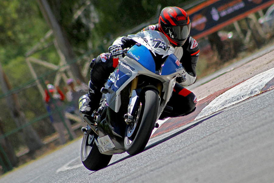 La motos americanas se rebelan en la 3ª HD Sportster Race Show