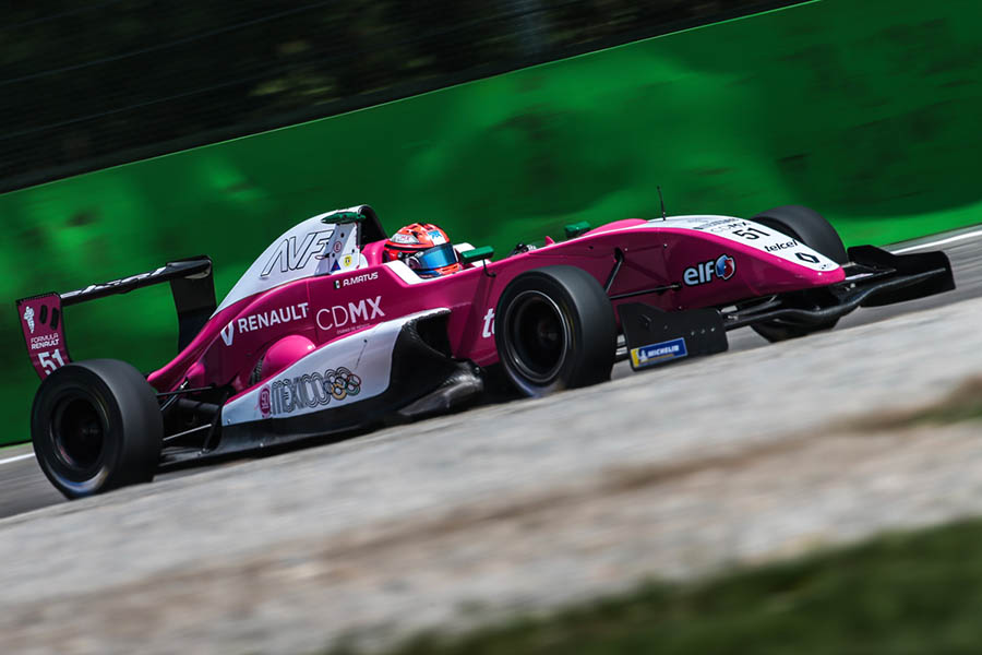 Con auto nuevo Axel Matus disputará tercera fecha de Fórmula Renault 2.0 Eurocup