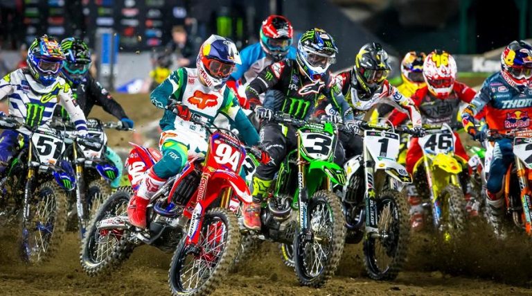 VIDEOS: Supercross 2019 Round 4 Oakland 250 y 450 Main Event Highlights