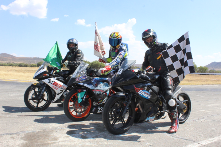 Fecha 2 del Campeonato Superbike Nivada México en Tulancingo