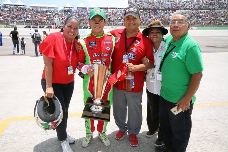 Juan Manuel González repite victoria en Aguascalientes