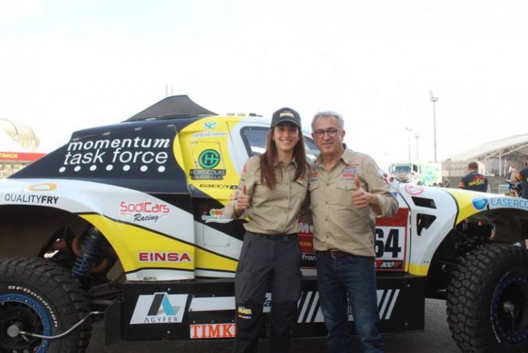 Padre e hija en el Dakar 2020 desde la cuna