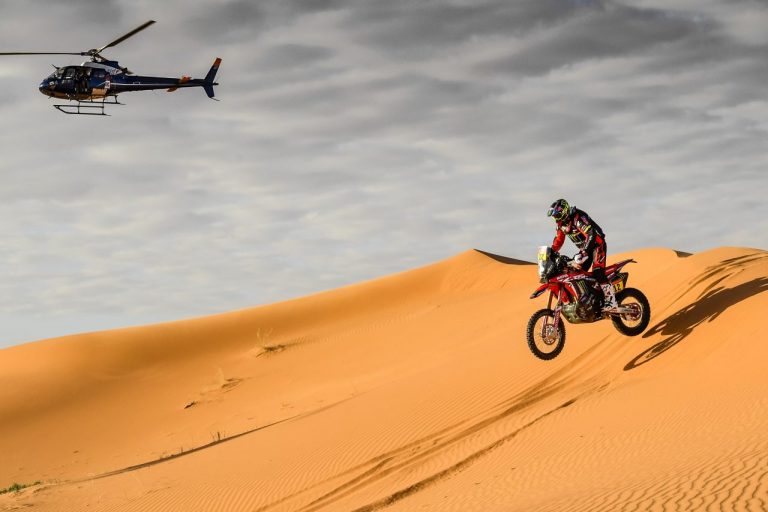Ricky Brabec gana su segunda etapa del Dakar 2020. Barreda y Cornejo ‘top 5’ Debacle para Benavides