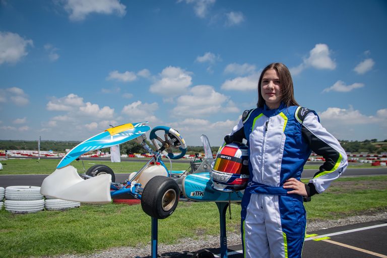 Buena remontada de Andrea Lozano en 2ª fecha de Fórmula Karts