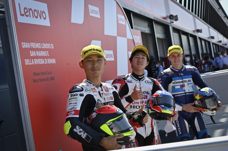 Ogura manda un aviso a Arenas con su primera ‘pole’ #Moto3 #SanMarinoGP
