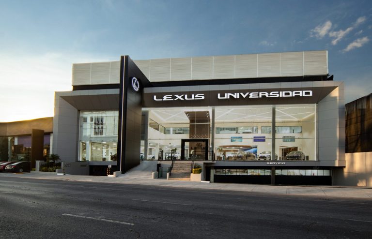 Lexus México abre las puertas de sus dos primeras concesionarias