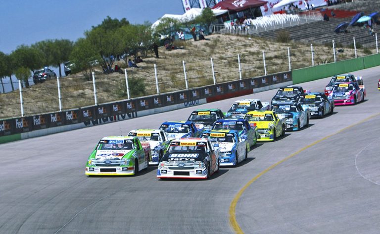 Sorpresivo triunfo de Marcelo García en NASCAR Trucks Gran Premio Aguascalientes
