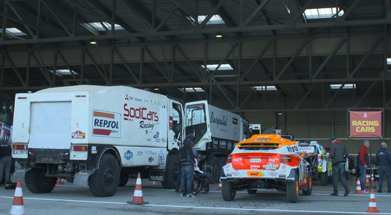El prototipo dakariano de Isidre Esteve pone rumbo al Dakar 2020