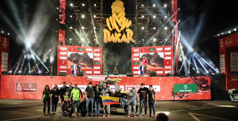 Mateo Moreno y Javier Vélez conquistaron el Rally Dakar 2021 en la modalidad Experience